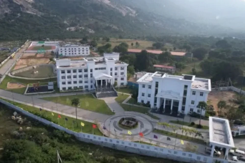 candor-nps-school-photo